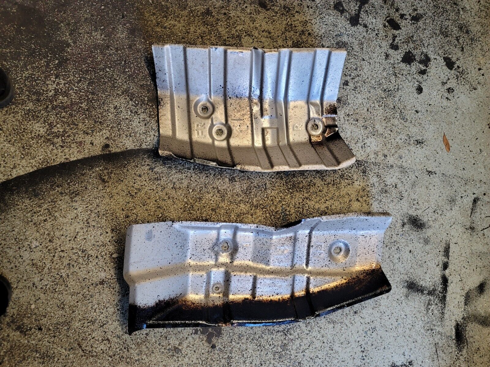 Genuine Nissan Heat Shield For Rear Cats, LH RH , Driver And Passenger