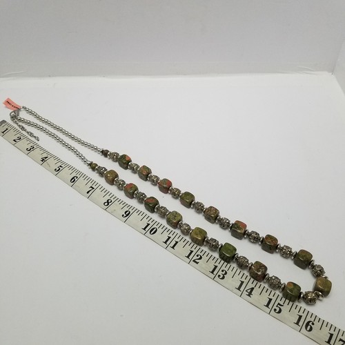 Unakite Jasper Beaded Necklace 32" Green Marlbled Square Beads Silvertone - Picture 7 of 7