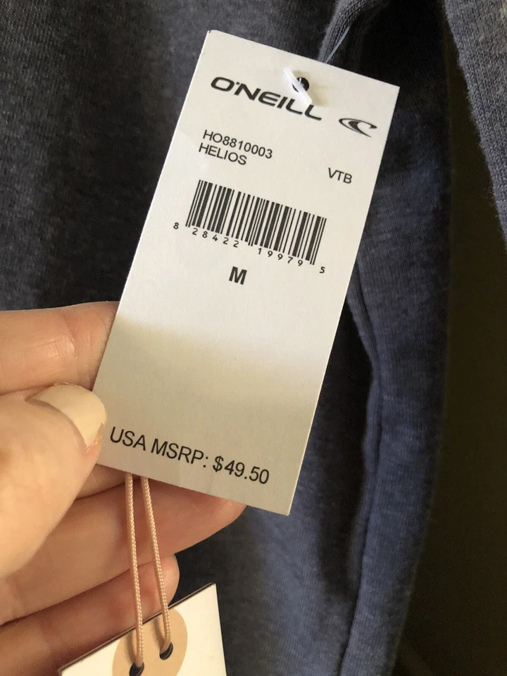 O'Neill 女孩刺绣运动衫灰色全新原始下摆 M 码来自 Tyler’s — 第 2/4 张图片