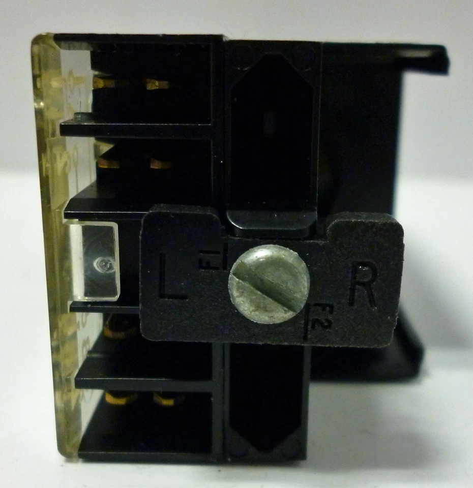 Переключатель селектора замка ключа Allen-Bradley 800MR-J44BLA - Изображение 4 из 4