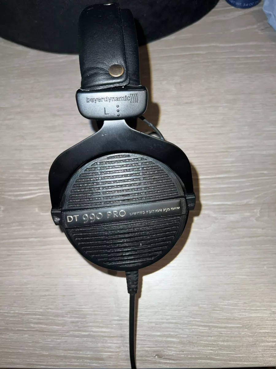 Beyerdynamic On-Ear Headphones Black, DT 990 PRO 