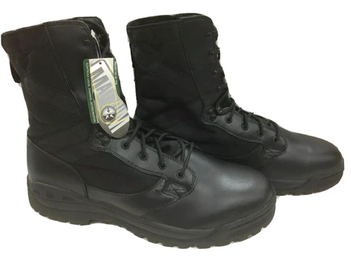 Magnum Black Lightweight Patrol Boots in Various Sizes in Armenia at AMD 76571 Rating 5