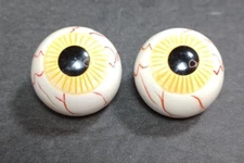 Dept 56 Halloween Yellow Iris Eyeball Eye Spy Eye See You Set of 2 accessory
