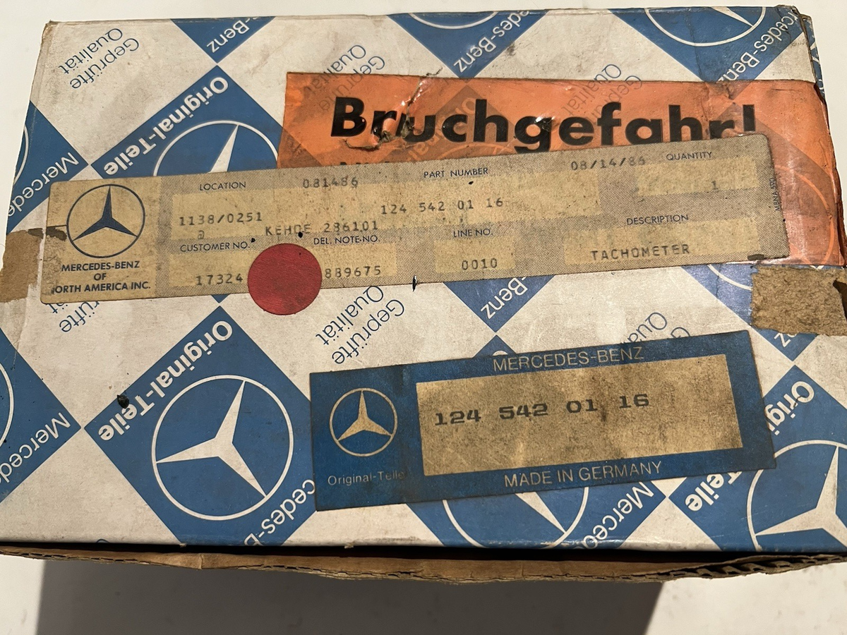 MERCEDES W124 300e Gauge Tachometer and Clock 1245420116 OEM for