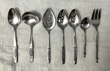 Oneida ROSE PENDANT Stainless Distinction Deluxe HH 7 Server Pieces