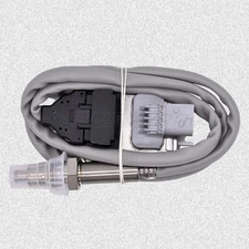 New Outlet NOx Sensor For Freightliner Cascadia Western Star Replace A0101532328