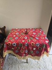 Hand Crafted Red Multicolor Ornaments Christmas Tree Skirt W/Ruffled Edge