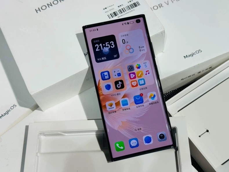 Honor V Purse 5G Snapdragon 512GB 16GB RAM Google Play Foldable