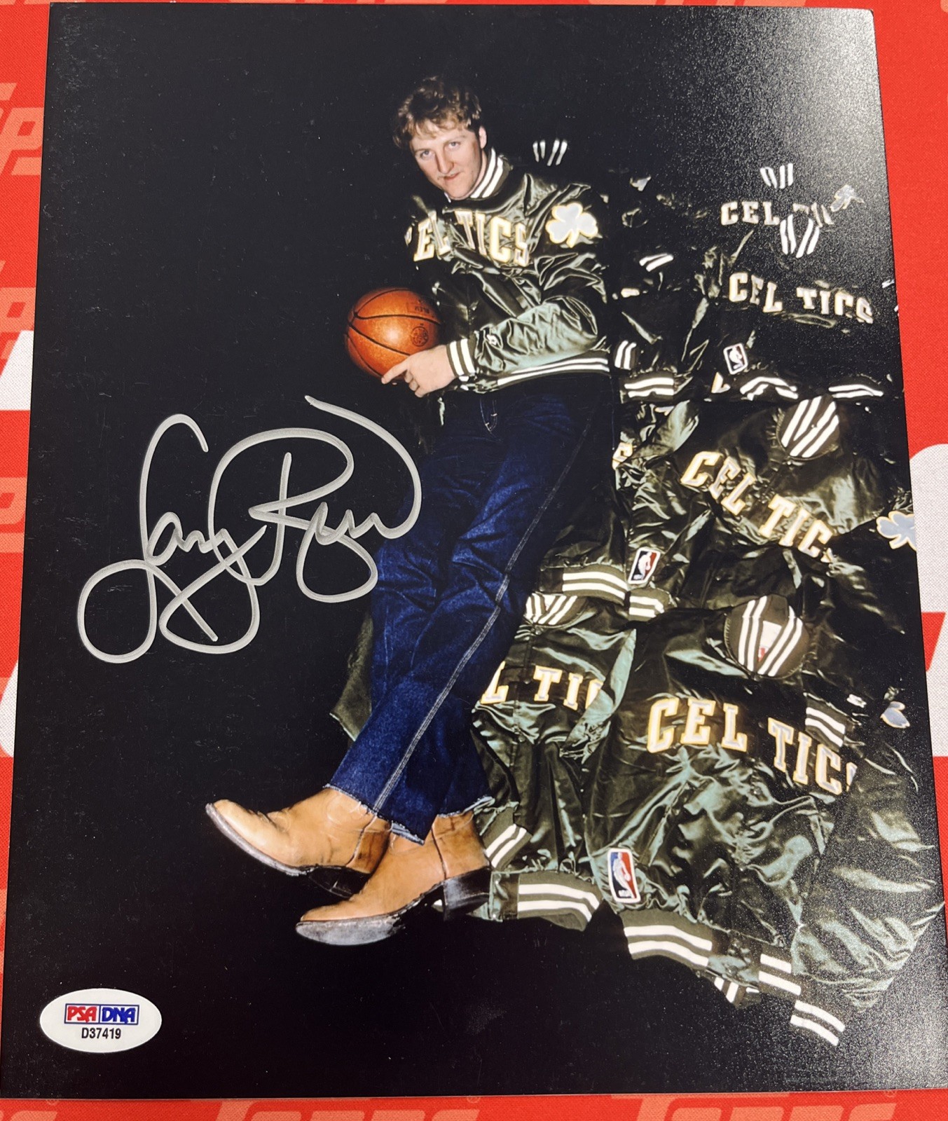 LARRY BIRD AUTOGRAPHED SIGNED 8X10 PHOTO BOSTON CELTICS PSA DNA