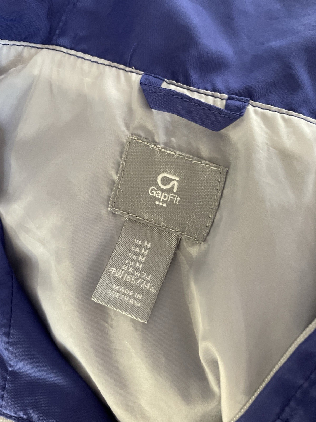 GAP FIT  Drawstring Pullover Windbreaker Jacket H… - image 5