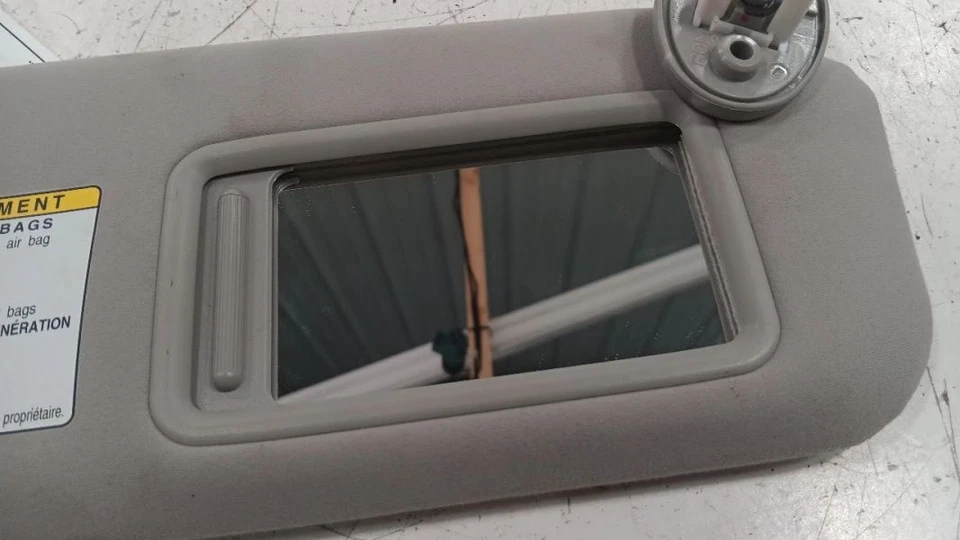 Parasol iluminado para pasajero derecho se adapta a 07-09 LEXUS LS460 Foto 3 de 4