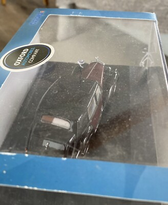 Rolls Royce Silver Down Bordeaux Et Noir Oxford Diecast 43rsd001 1 43 for sale online