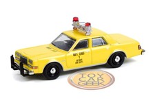 1982 Plymouth Grand Fury - Detroit Fire 1:64 Greenlight 67020-C