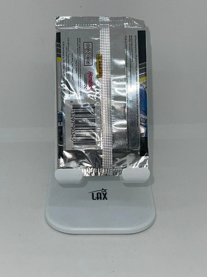 2017 Donruss Nascar Racing Panini 4 Trading Card Pack - Image 2 of 4