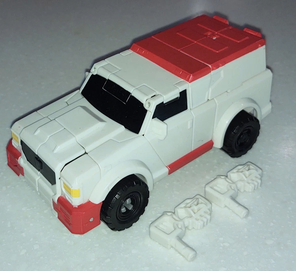 Transformers Robots in Disguise RATCHET Complete Rid Warrior 2015  - Image 3 of 4