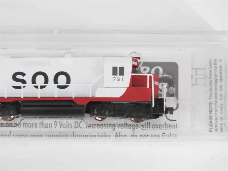 Z Scale Micro-Trains MTL 98101072 SOO Line GP35 Diesel Locomotive #731 - Image 3 of 4