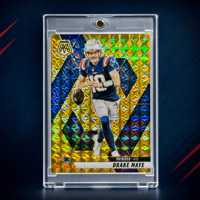 2025 Drake Maye Gold Mosaic Refractor Patriots #10 MVP Mint