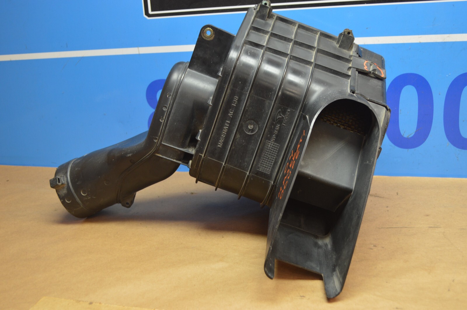 2004 M138 MASERATI GT COUPE AIR CLEANER FILTER BOX HOUSING ASSEMBLY