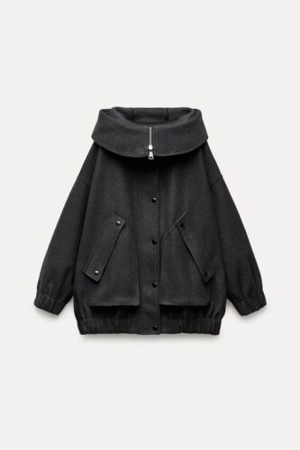 PARKA OVERSIZE ATADA NUEVA CON ETIQUETAS COLECCIÓN ZW M-L $129 - Imagen 8 de 17