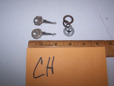 Vintage FORD Automobile Keys - Lot CH