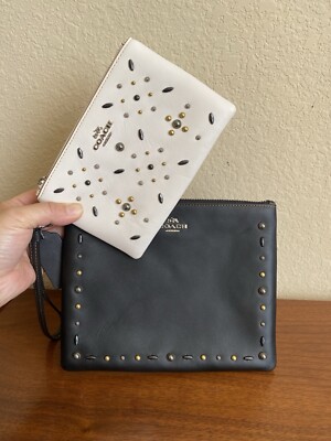 Coach VIP Studded Wristlet Pouch Set Glovetanned Leather Black/Ivory 28436G