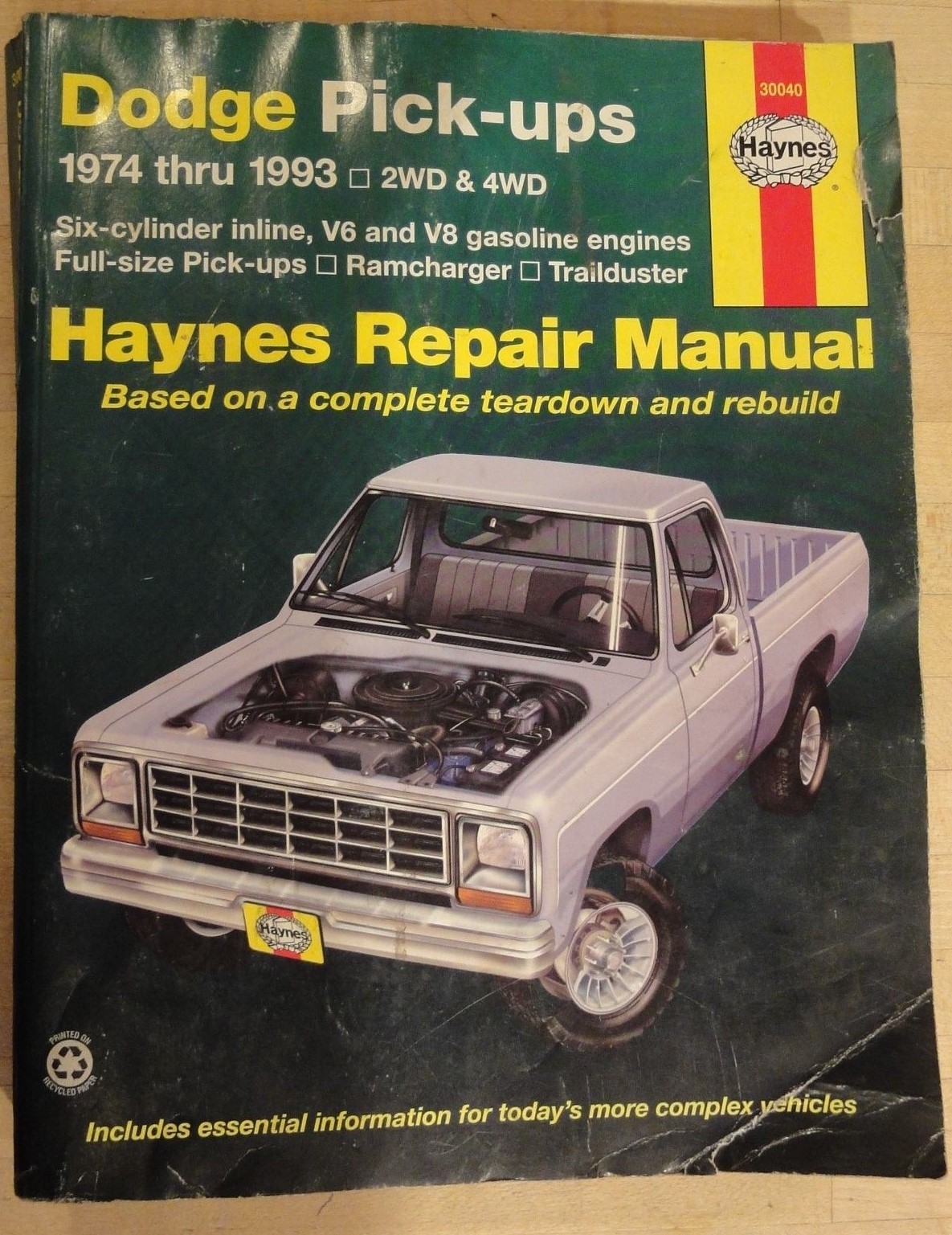 Haynes Repair Manual: Dodge Caravan, Plymouth Voyager and Chrysler Town and  Country, 1996 Thru 2002 by L. Alan LeDoux and John Harold Haynes (2002, ...