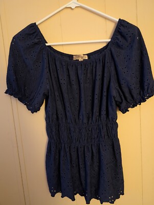  Lauren Lavish Lauren Top SZ S Babydoll Short Sleeve Boho Peasant Coquettish 