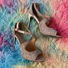 Betsey Johnson BAYLI Heels Women 6M Ivory Rhinestone Pearl Bridal