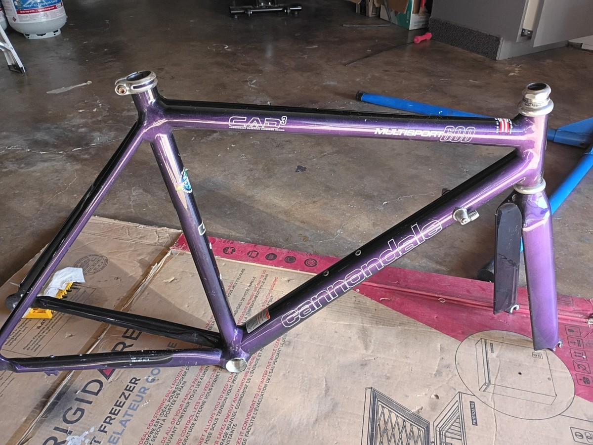 Cannondale Multisport 600 48cm Aluminum Frame Purple/Black Road