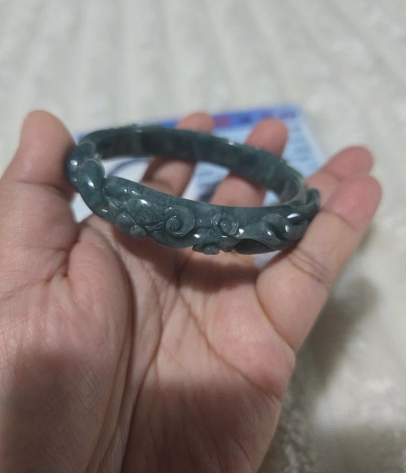 Pulsera tallada jade Foto 2 de 4