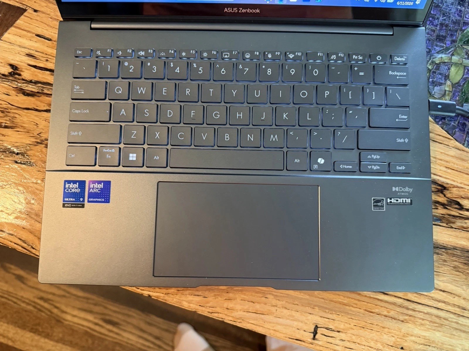 ASUS ZenBook 14, 14-Inch Laptop, with Intel Core Ultra 9 285H, 1 TB SSD (Solid State Drive), Windows 11 Home