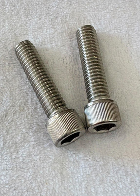 7/16-14  x  1 3/4''   SOCKET  HEAD ALLEN CAP SCREW  Stainless Steel   2 pcs