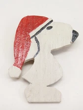 Christmas Brooch Pin Lot Wooden Homemade Snoopy Looking Dog Vintage D2994