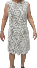 Ann Taylor Lined Texture Sleeveless Gray White Flare Dress 12 EUC #2100