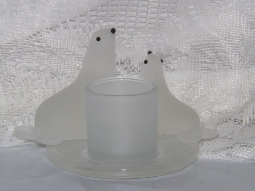 PartyLite Frosted Glass Seal with Pup Votive Holder Brand New in Box P7955 NIB - Picture 17 of 18