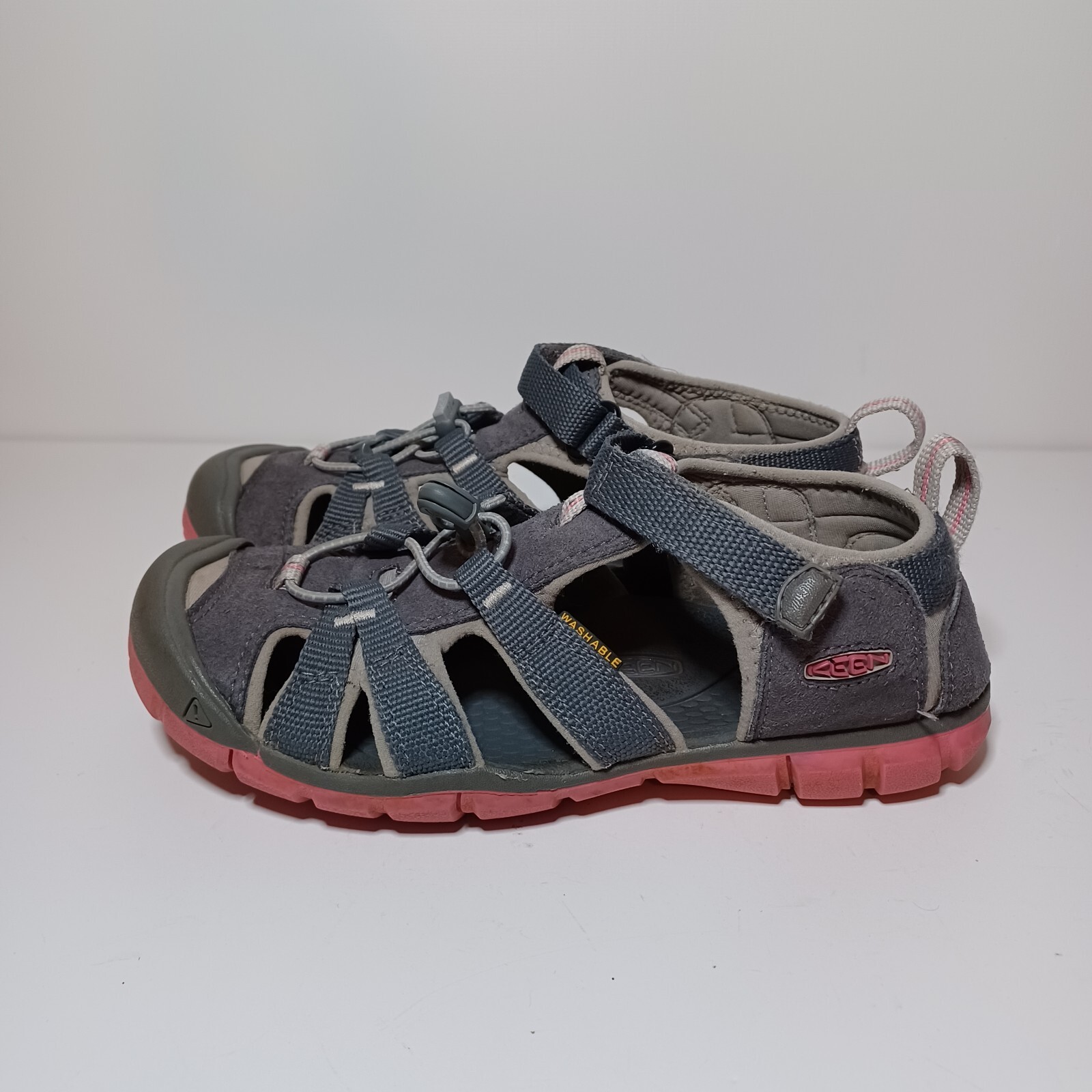 Scarpe sandali da acqua ibridi rosa KEEN Seacamp II CNX per ragazze taglia 3 giovani (100 box13)