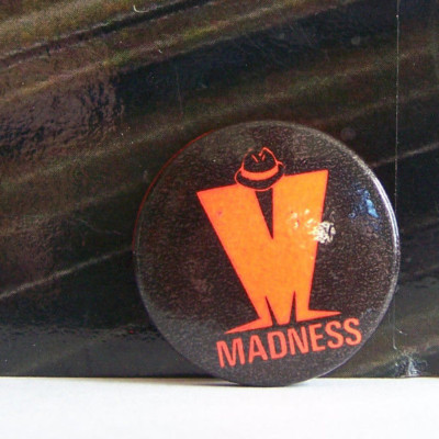Rare Vintage Pin Metal Pinback 1980s 80s Retro British Pop New Wave Madness Hat