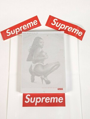 SUPREME SS17 500 Piece Digi Jigsaw Puzzle 50.8 cm x 36 cm Bogo TNF