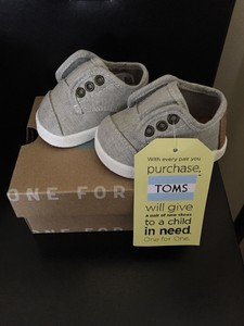 toms size 2 baby