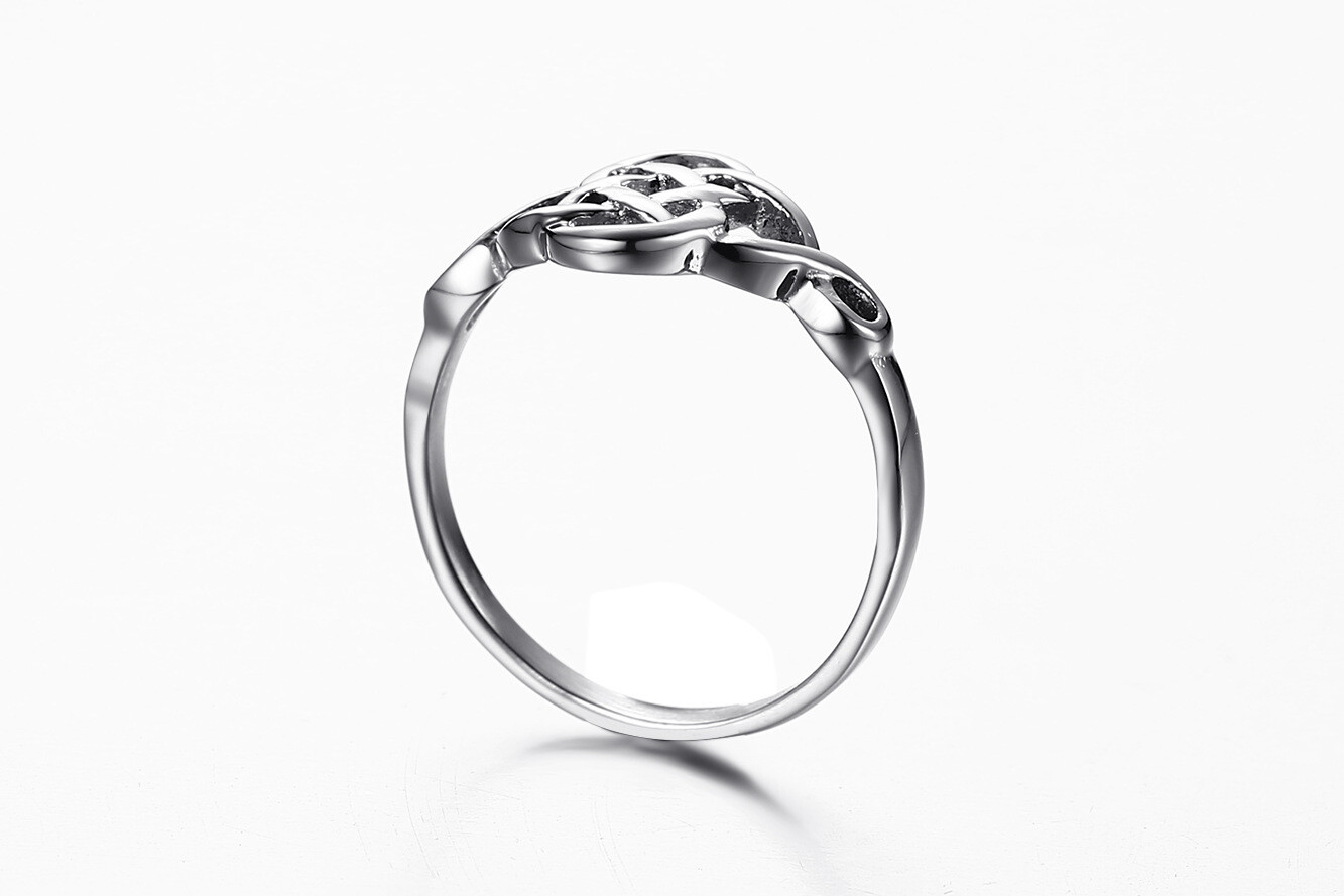 Fashion Titanium Steel Jewelry Silver Hydra Men's And Women's Ring Accessories