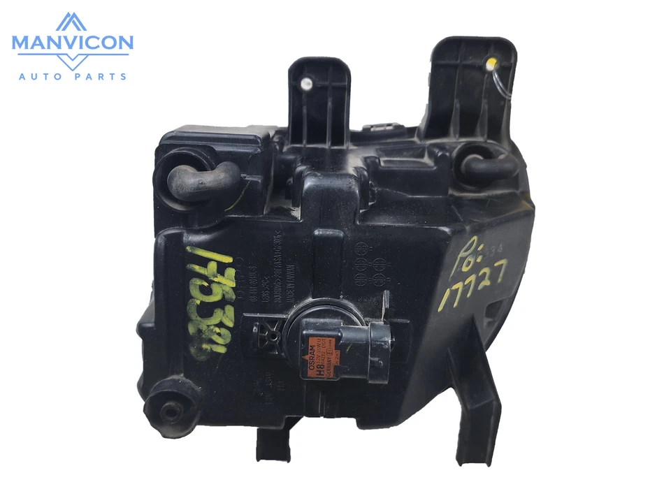 Luz antiniebla delantera izquierda montada en parachoques Volkswagen Golf 2010-2012 OEM Foto 4 de 4