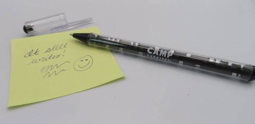 Vintage Karneval Kreuzfahrt Kinder Camp Club Labyrinth Stift Schiff Segel CCL Reise Urlaub - Bild 1 von 3