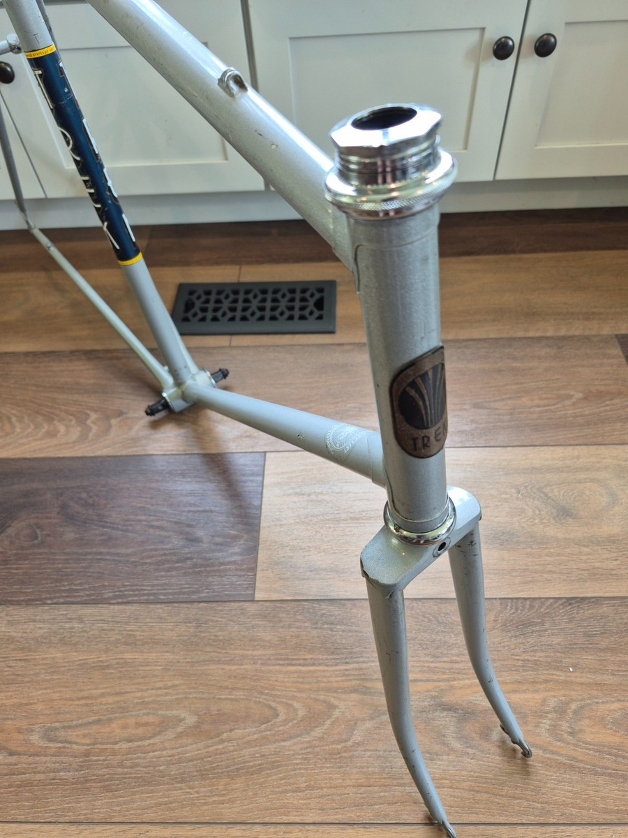 Vintage Trek 311 Road Frame Set with Ishiwata Mangy-X double