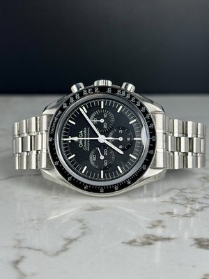 OMEGA Speedmaster Moonwatch Professional 310.30.42.50.01.002 Sandwich