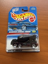 Hot Wheels Blue Collector Card #1011 Heavy Duty BLACK Oshkosh Cement Mix Truck