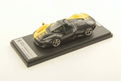 Looksmart Ferrari Daytona SP3 Closed Roof 1:43