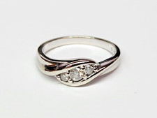 LEGEND JEWELRY Signed 14k White Gold Sculptural 0.27 ctw. 3 Diamond Ring Sz 7