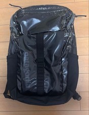 Patagonia Black Hole Pack 25L Backpack Black Junk Sun Damage Peeling Used