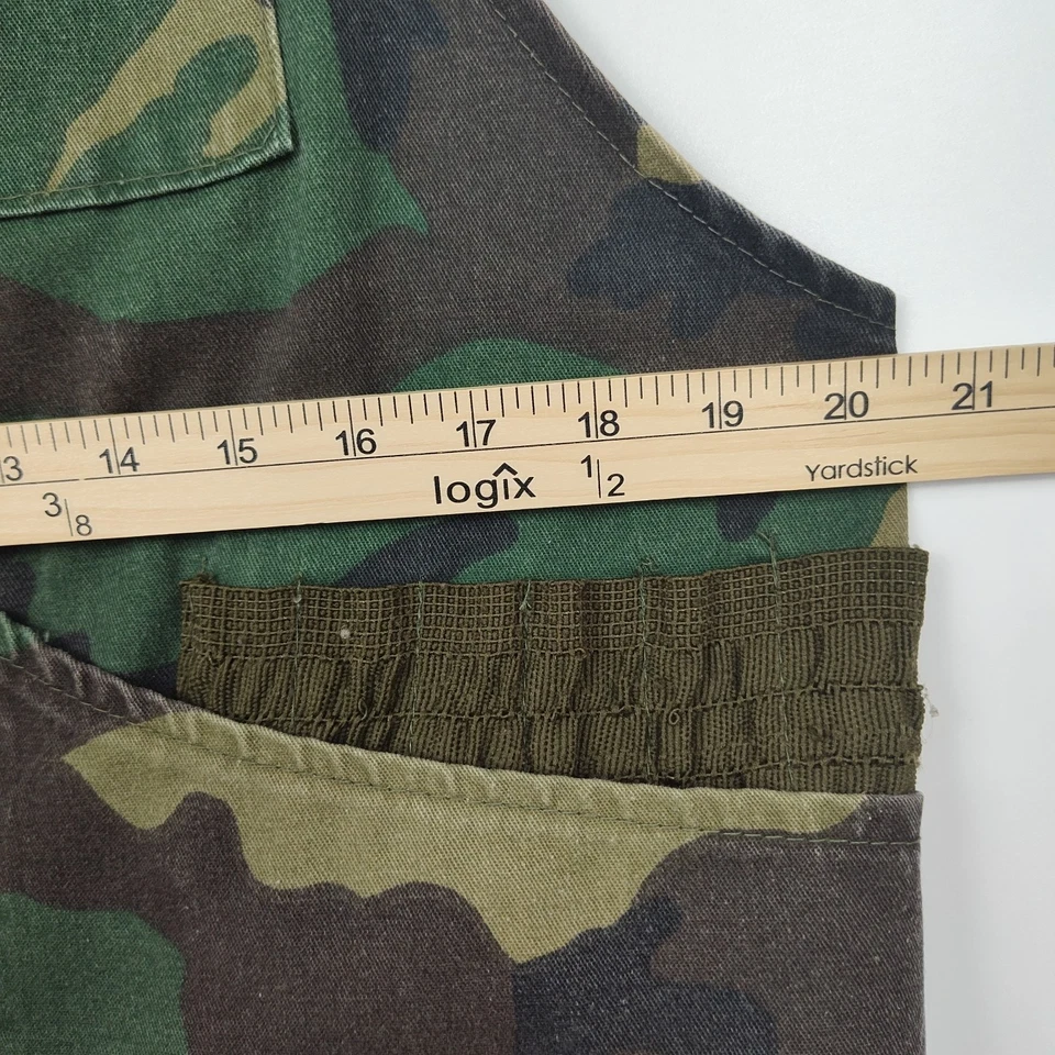 Vintage Ranger full-zip camouflage hunting vest with many pockets, men's Medium - Image 3 of 4