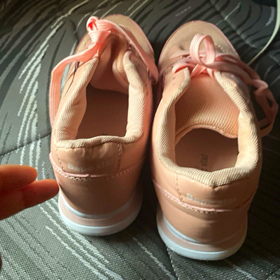 Bape star Women s Pink Low Top Patent Leather Lace-Up Sneakers AAA Logo